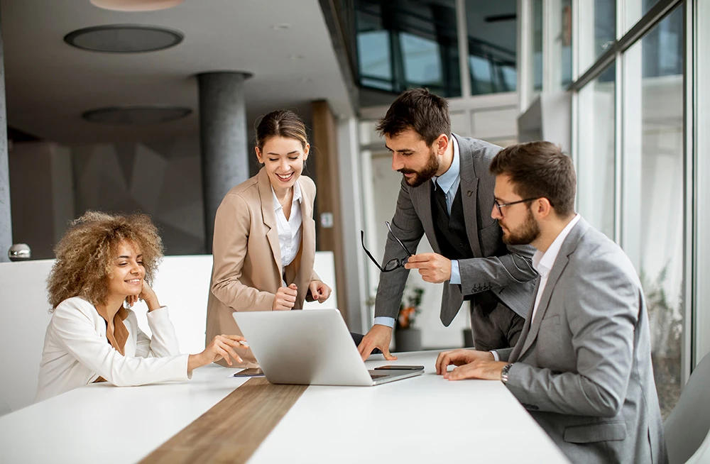 Queremos promover a economia criativa e solidária por meio do empreendedorismo. Se você quer abrir uma empresa ou prestar serviços se conecte com nosso laboratório, o Lecria.